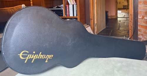 Epiphone black hard guitar - epiphone,